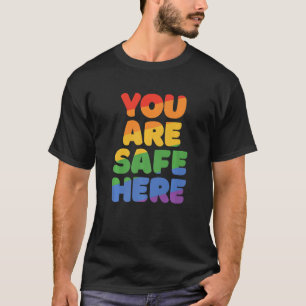 Sie sind sicher mit mir Rainbow Pride Lgbtq Gay Tr T-Shirt