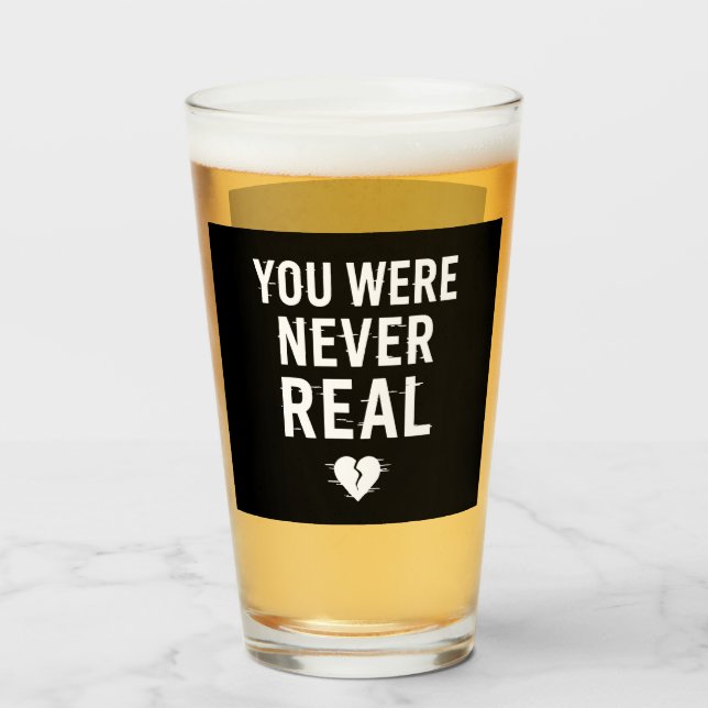 Sie waren nie echt - geflochtenes Herz-Design Glas (Vorne (Gefüllt))