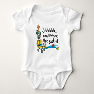Sie Weckte das Baby Strampler