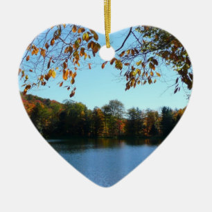 Sieben Quellen Herbstbäume und Teich Keramikornament