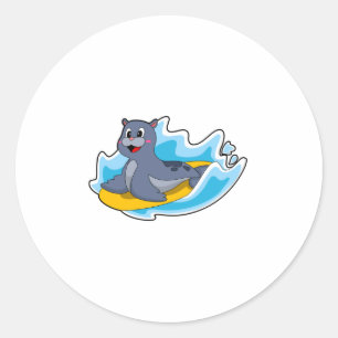 Siegel als Surfer mit Surfbrett Runder Aufkleber