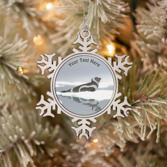 Siegel von Band auf Eis Schneeflocken Zinn-Ornament (Baum)