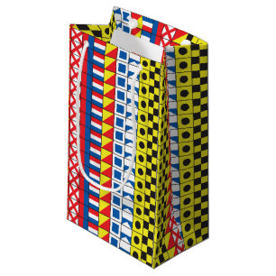 Siehe Worthy_Signal Flags pattern_I Liebe to sail2 Kleine Geschenktüte