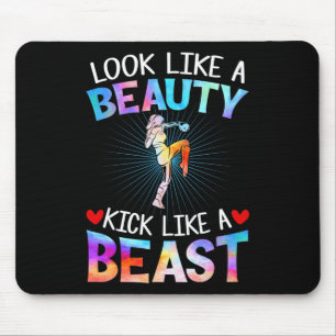 Sieht aus wie Schönheit, tritt wie Bestie-Tee Frau Mousepad