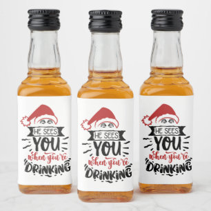 sieht man, wie man lustige Weihnachten trinkt Alkoholflaschenetikett