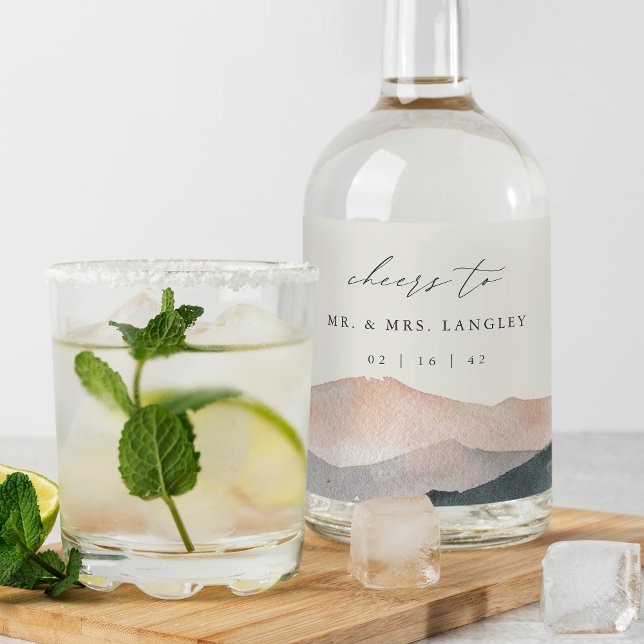 Sierra Dusk | Desert Mountain Sunset Wedding Alkoholflaschenetikett (Von Creator hochgeladen)