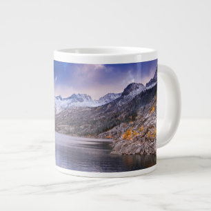 Sierra Nevada Berge, Herbst, CA Jumbo-Tasse