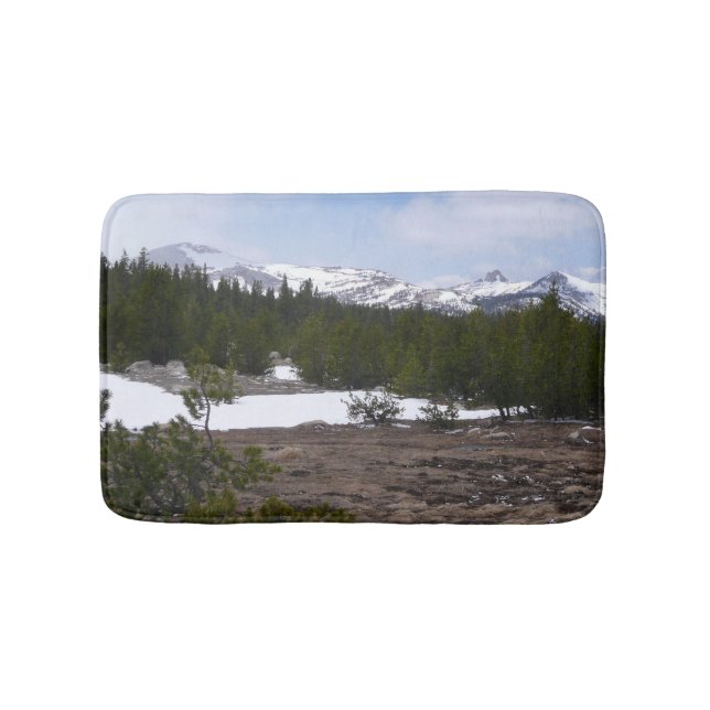 Sierra Nevada Berge und Schnee auf Yosemite Badematte (Vorderseite)
