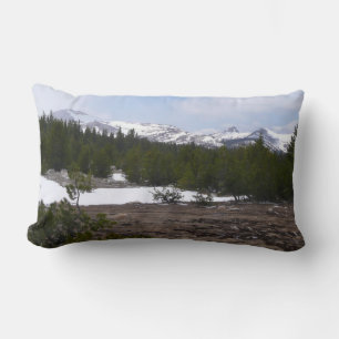 Sierra Nevada Berge und Schnee auf Yosemite Lendenkissen