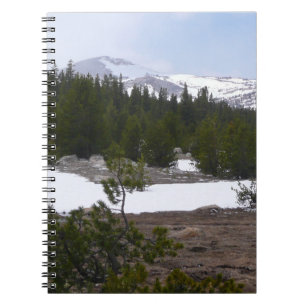Sierra Nevada Berge und Schnee auf Yosemite Notizblock