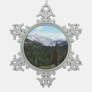 Sierra Nevada-Gebirge II von Yosemite Schneeflocken Zinn-Ornament