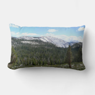 Sierra Nevada Mountains II von Yosemite Lendenkissen