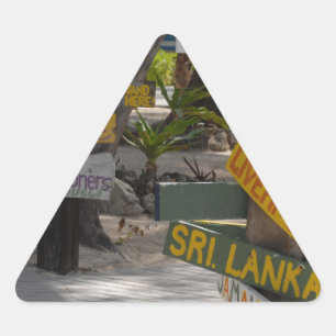 Sign Post Rum Point Grand Cayman Dreieckiger Aufkleber