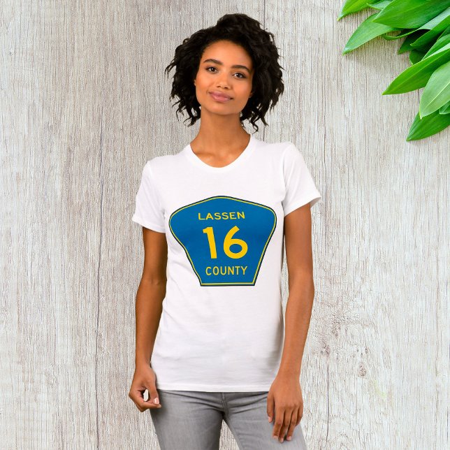 SIGNE DE ROUTE DU COMTÉ DE Lassen T-shirt femme (Créateur téléchargé)