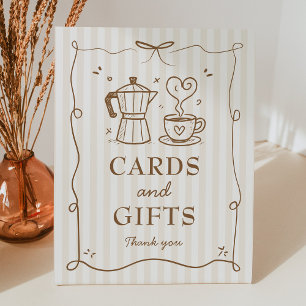 Signe De Table Bébé brasse des cartes et des cadeaux