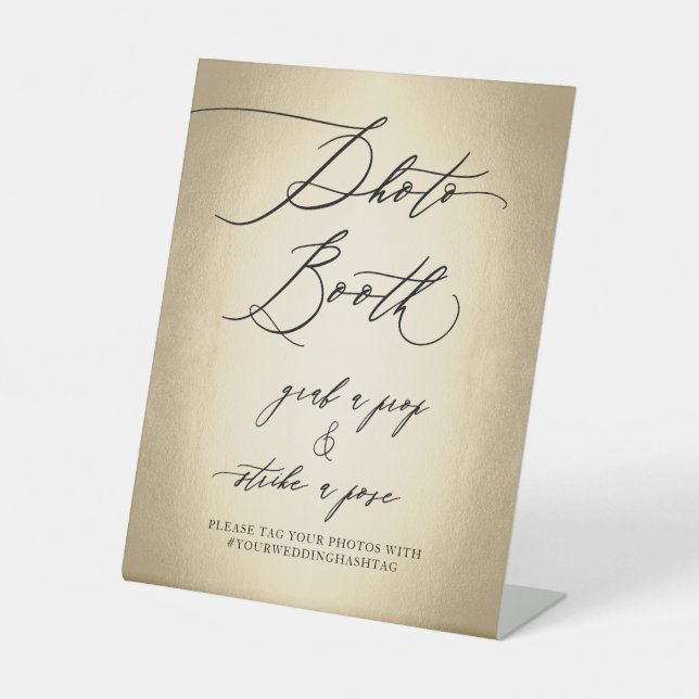 Signe De Table Calligraphie Script Gold Photo Booth Mariage (Recto)