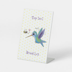 Signe De Table Caricature de colibri d'abeille mignonne