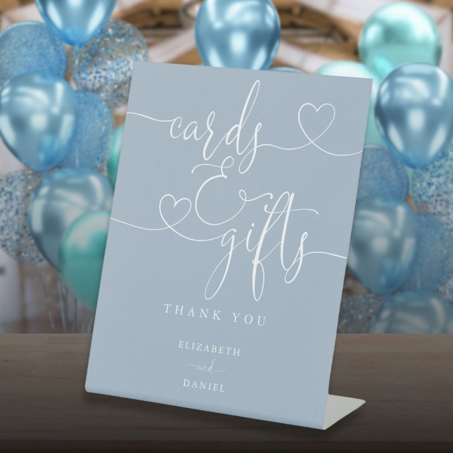 Signe De Table Cartes Et Cadeaux Cartes De Script Dusty Blue Hear (Dusty Blue Heart Script Cards And Gifts Pedestal Sign)