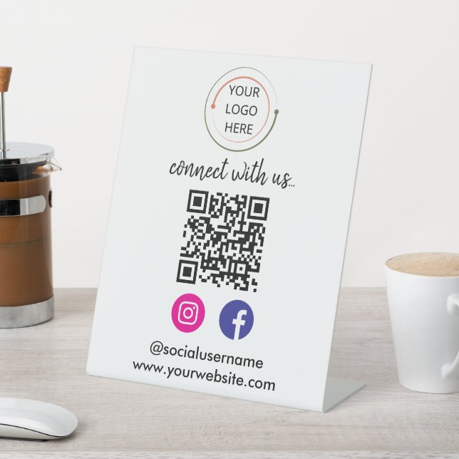 Signe De Table Connectez-vous avec nous | Médias sociaux QR Code  (In SItu)
