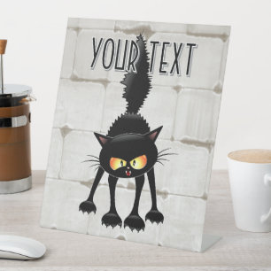 Signe De Table Dessin animé de chat noir drôle et féroce