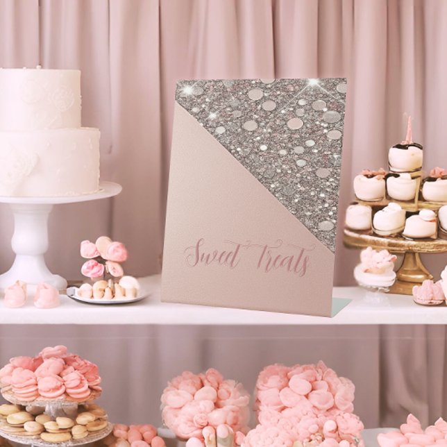 Signe De Table Elégant Rose Gold Fête des mariées Dessert Bar (Create a picture-perfect dessert setup with this shimmering rose gold bridal shower sign.)