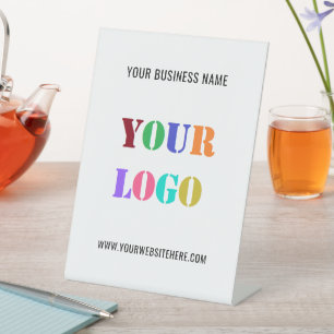 Signe De Table Exemple de texte de nom de logo d'entreprise sur u