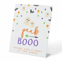 Jeter un oeil à un Baby shower d'Halloween Boo