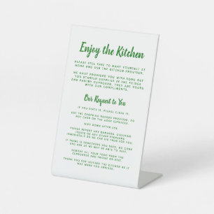 Signe De Table Les invités apprécient la cuisine et les règles si