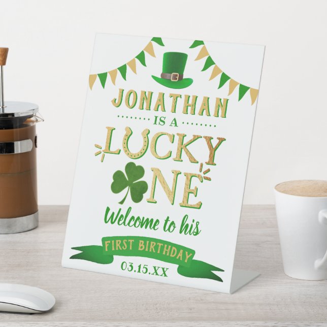 Signe De Table Lucky One St. Patrick's Day 1er anniversaire Bienv (In SItu)