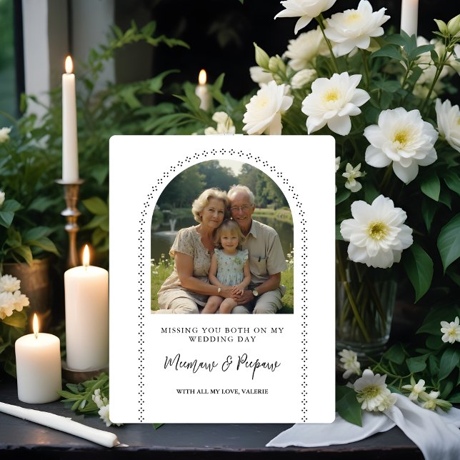 Signe De Table Minimalist Elegant Wedding Photo Tribute Memorial  (Minimalist Elegant Wedding Memorial Photo Signs with Arch Effect for Tribute Table Pedestal Signs.)