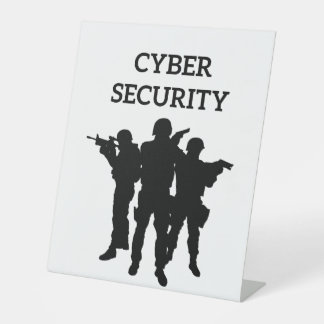 Signe De Table Sécurité informatique : l'équipe de défense numéri