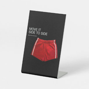 Signe De Table Shorts Athlétiques Rouges Déplacez-Le De Côté