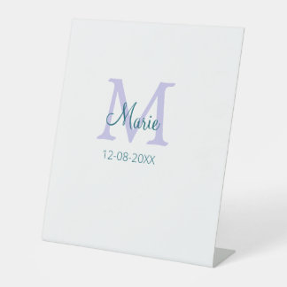 Signe De Table simple minimum ajouter nom monogramme violet vert