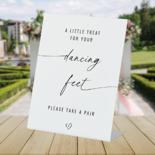 Signe De Table Un Petit Plaisir Pour Vos Pieds De Danse Mariage