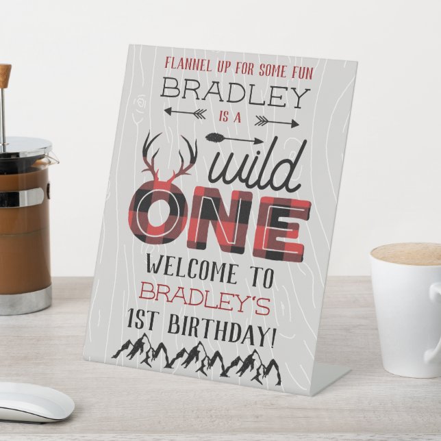 Signe De Table Wild One Boys Rustic Plaid Lumberjack 1er annivers (In SItu)