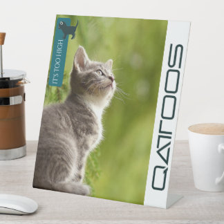 SIGNE PÉDESTAL QATTOOS