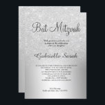 Silber Glitzer ombre Metallfolie Bat Mitzvah Einladung<br><div class="desc">Ein elegantes und luxuriöses silbernes Glitzer aus Metall-Folie mit eleganter Kalligraphie-Typografie für eine Bat Mitzvah-Einladung.</div>