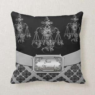 Silber-u. Schwarz-verzierte Leuchter-Hochzeit Kissen
