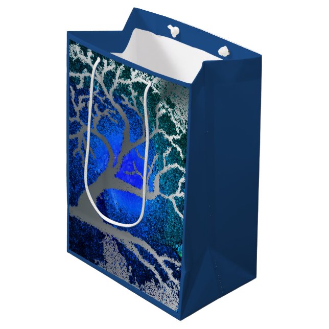 Silberbaumgeschenktaschen aus Weihnachten Mittlere Geschenktüte (Vorderseite Schrägansicht)