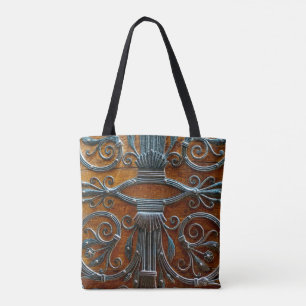 Silberbraune Holztür mit funky Look Tasche
