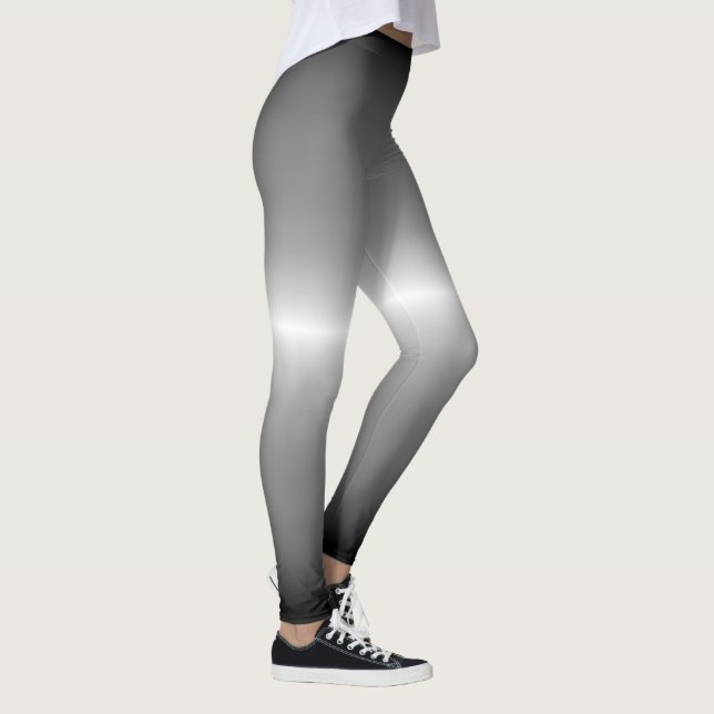 Silberfuchs Mantel grauer Ombre Pastell Leggings (Rechts)