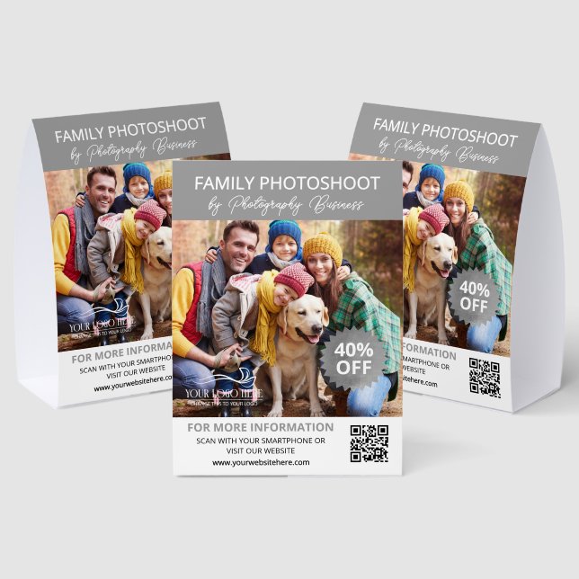Silbergraues Fotoshooting-Rabattangebot QR-Code Tischaufsteller (In Situ (Mehrfachansicht))