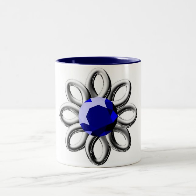 Silberne Blume mit blauem Stein Zweifarbige Tasse (Mittel)