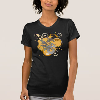 Silberne grafische Drache Tätowierung beunruhigter T-Shirt