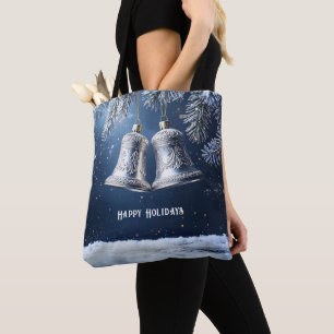 Silberne verzierte Glocken auf frostigen Kiefern-T Tasche