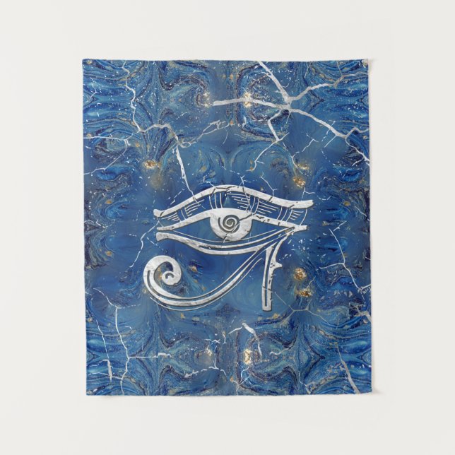 Silbernes ägyptisches Auge von Horus auf blauem Wandteppich (Vorderseite)