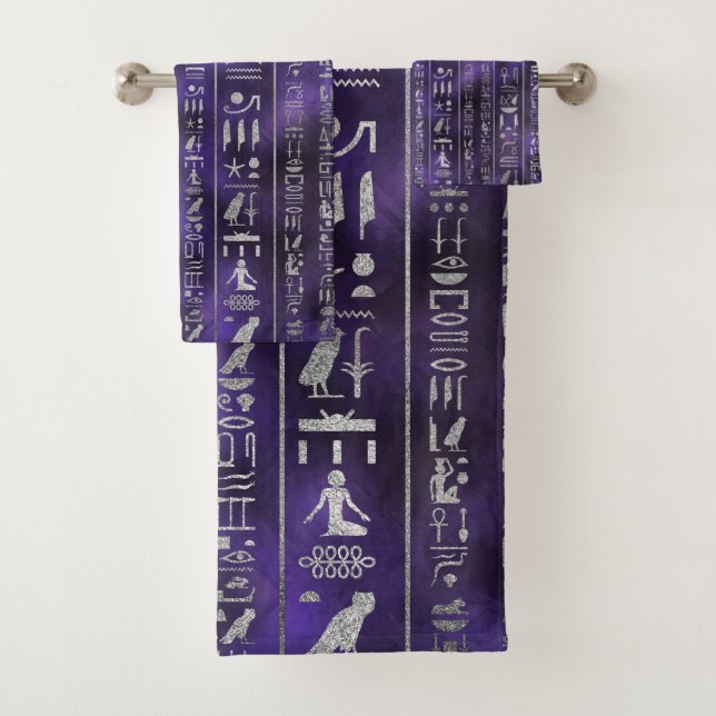 Silbernes ägyptisches Hieroglyphenmuster Badhandtuch Set (Insitu)