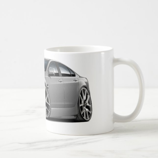 Silbernes Auto Pontiacs G8 GXP Kaffeetasse (Rechts)