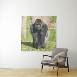 Silberrücken-Gorilla – Ein Moment der Macht Wandteppich