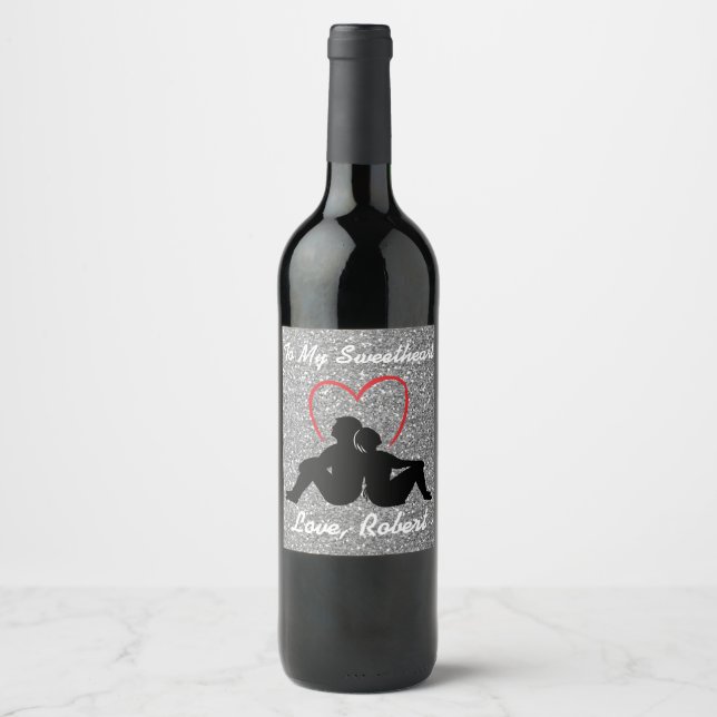 Silhouette Couple sitzend Red Heart Silver Weinetikett (Vorderseite)